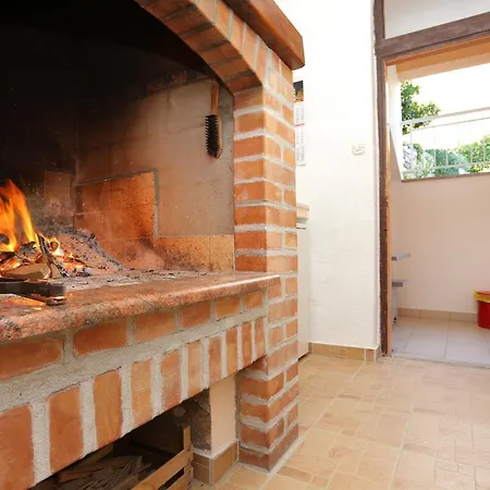 2594b * Podgora (Split-Dalmatia)