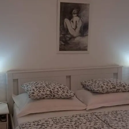 2594b * Podgora (Split-Dalmatia)